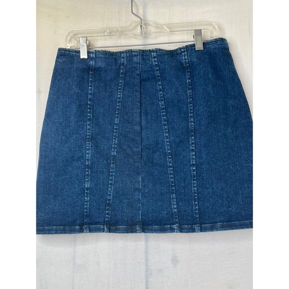 NWT We The Free Layla High Waisted front zipper denim mini skirt, size 10 - Picture 8 of 10